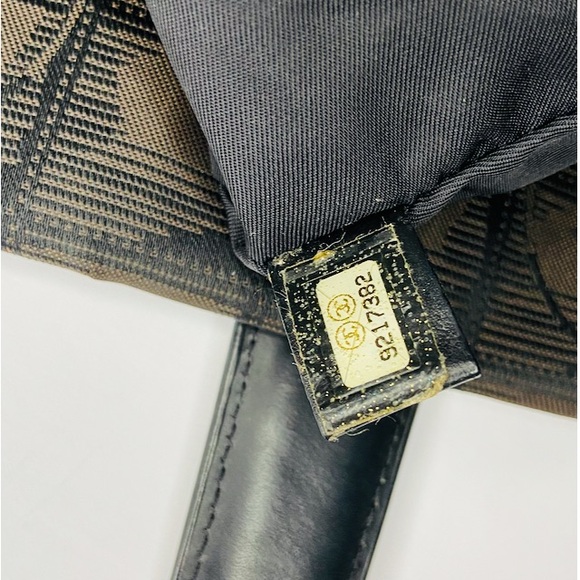 AUTHENTIC EUC CHANEL NEW TRAVEL LINE TOTE BAG - Picture 9 of 15